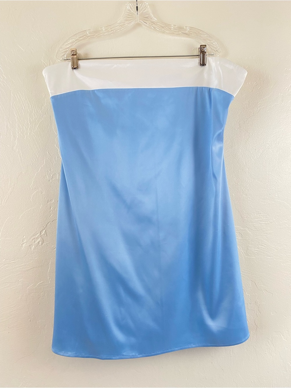 Finesse Size 2X Cinderella Blue & Cream Silky Satin Strapless Fitted Mini Dress